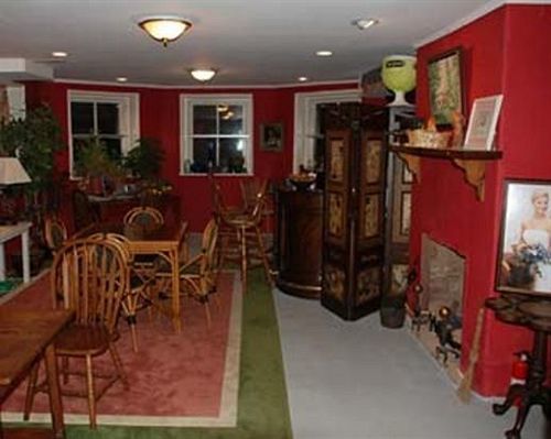 Rockwood Manor Bed & Breakfast Bed & Breakfast